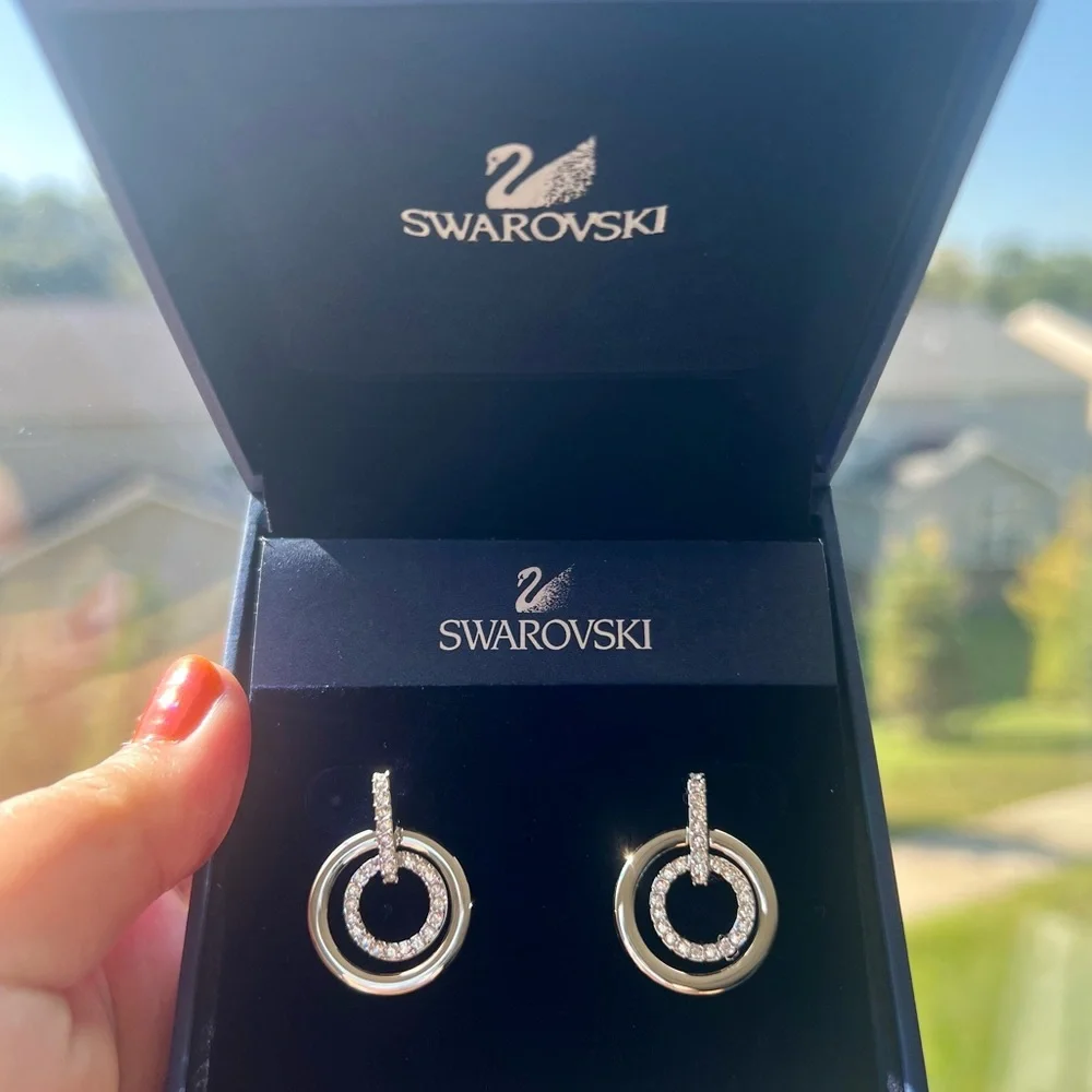 Swarovski look feel